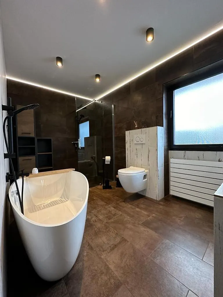 Vila Architektenhaus Am Waldrand Mit Sauna Schwabach